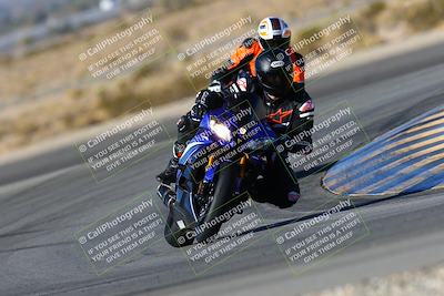 media/Jan-09-2022-SoCal Trackdays (Sun) [[2b1fec8404]]/Turn 11 (935am)/